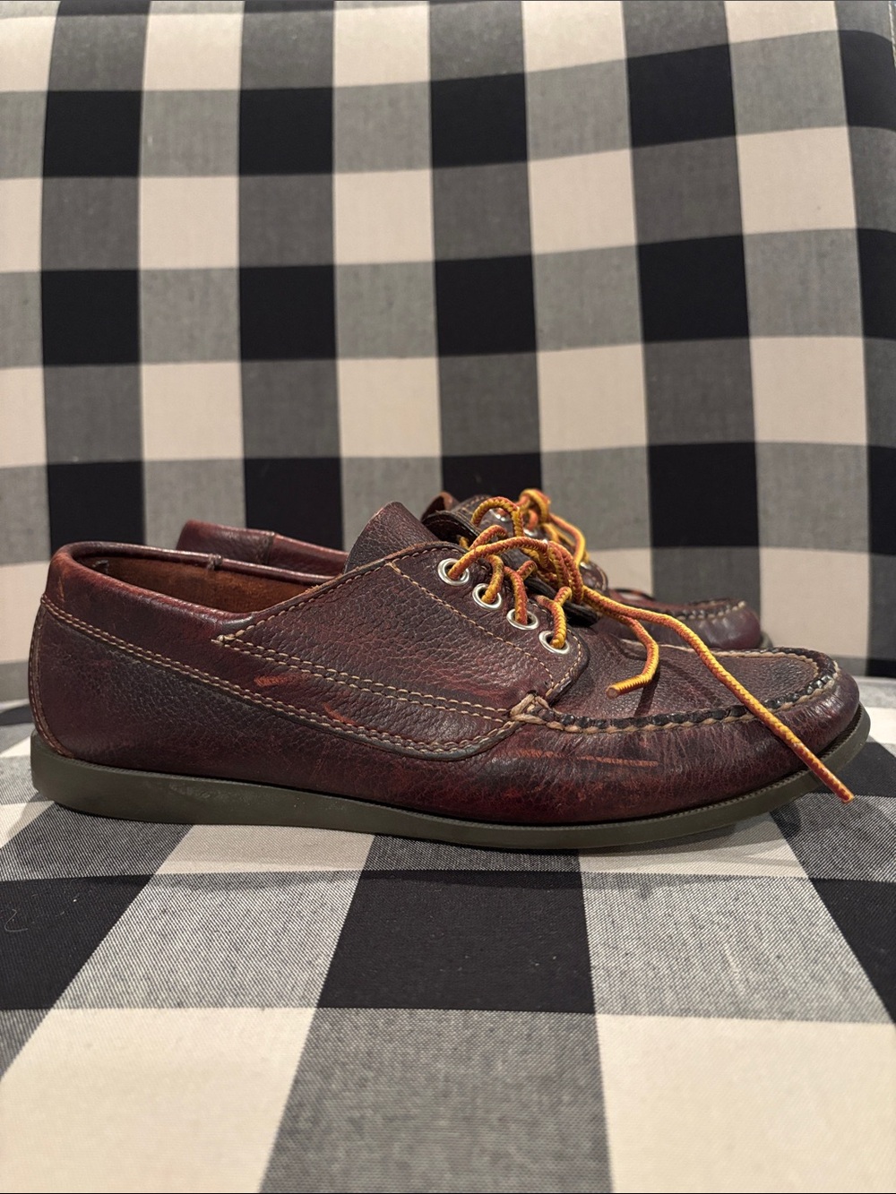 Womens L.L. Bean Casual Leather Boat Shoes in Dark Brown